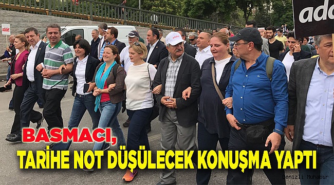 TARİHE GEÇECEK KONUŞMA YAPTI