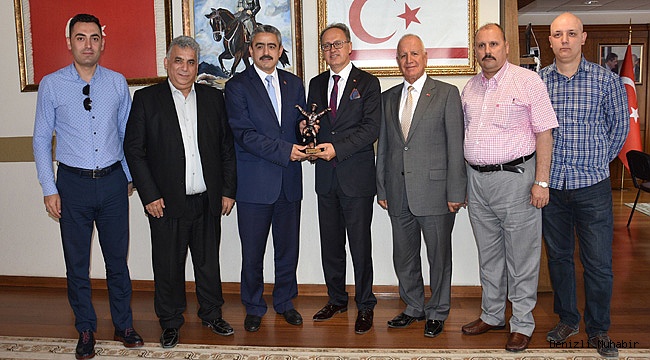 Tavas Belediye Başkanı Akyol, Başkan Alıcık’ı ziyaret etti