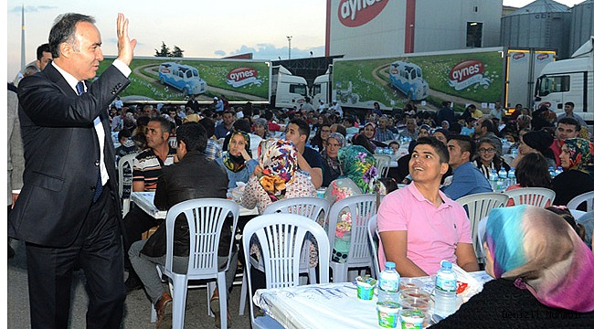 VALİ ALTIPARMAK, AYNES ÇALIŞANLARI İLE İFTARDA BİRARAYA GELDİ