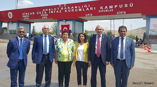 “ADALET İÇİN TAHLİYE ve İŞE İADE İSTİYORUZ”​