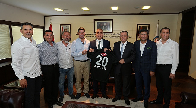 DENİZLİSPOR YÖNETİMİ BAŞKAN ZOLAN'I ZİYARET ETTİ