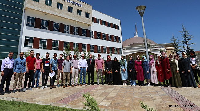 İLAHİYAT FAKÜLTESİ ÜRDÜN’E ÖĞRENCİ GÖNDERİYOR