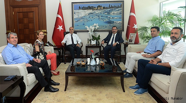 PAÜ ÜST YÖNETİMİ VALİ KARAHAN’I ZİYARET ETTİ
