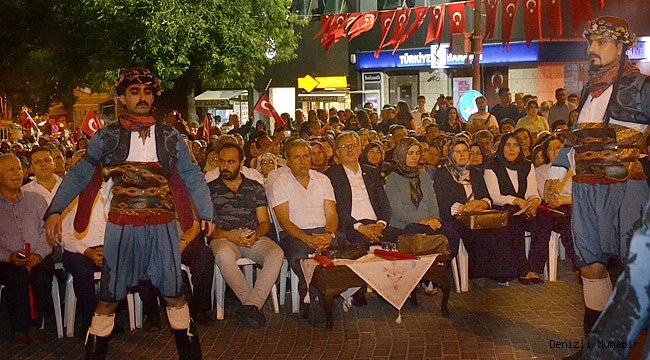 TAVAS'TA 15 TEMMUZ İÇİN 15 BAYRAK DİKİLDİ