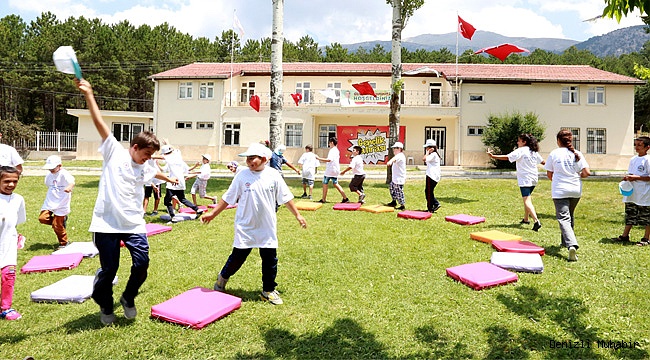 Gençlik Kampı devam ediyor