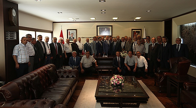 ESNAFLAR BAŞKAN ZOLAN’I ZİYARET ETTİ