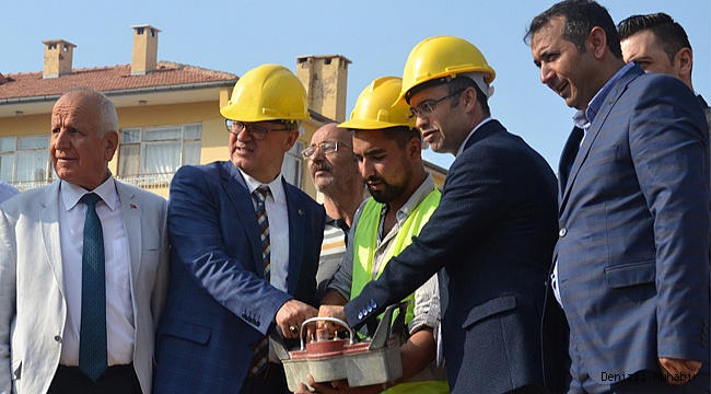 TAVAS’TA SGK BİNASININ TEMELİ DUALARLA ATILDI