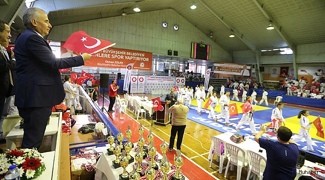 Büyükşehir’den Cumhuriyet Turnuvası