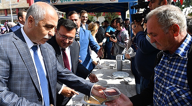 VALİ KARAHAN’IN SON DURAĞI ÇAL İLÇESİ OLDU