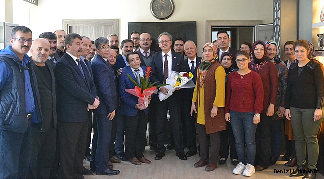 BAŞKAN AKYOL’A ÖĞRETMENLER GÜNÜ SÜRPRİZİ