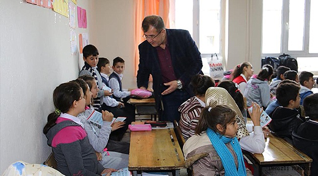 GÜVEN, ÖĞRENCİLERE DİŞ MACUNU VE FIRÇA DAĞITTI