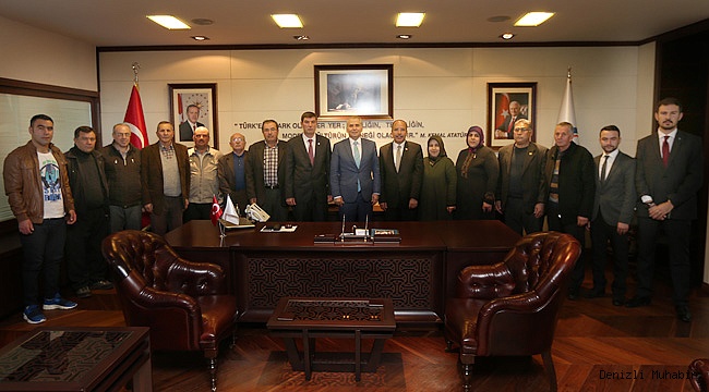 AK Parti Beyağaç Yönetimi'nden Başkan Zolan'a ziyaret