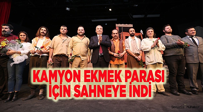 Alkışlar Büyükşehir Tiyatrosu'na