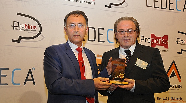 BAŞKAN GÜLBAY ÖDÜLÜNÜ TÖRENLE ALDI