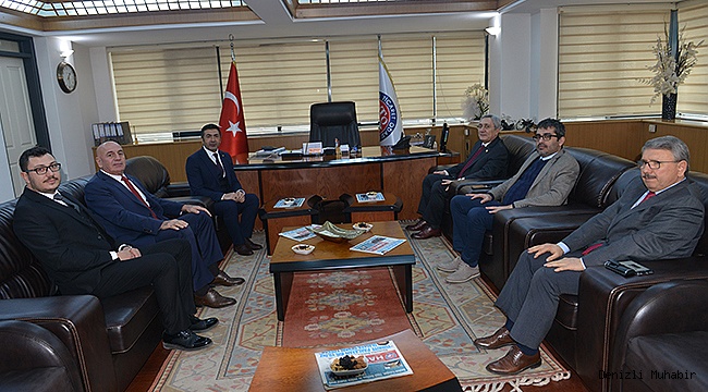MHP’Lİ AYHAN, BAŞKAN ERDOĞAN’I ZİYARET ETTİ