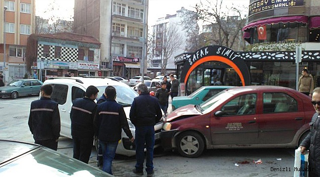 DENİZLİ'DE KAZA 1 YARALI