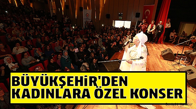 AKARTÜRK İLE UNUTULMAZ BİR GECE GEÇİRDİLER