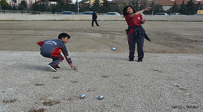 BOCCE TURNUVASINDA OKULLAR YARIŞIYOR