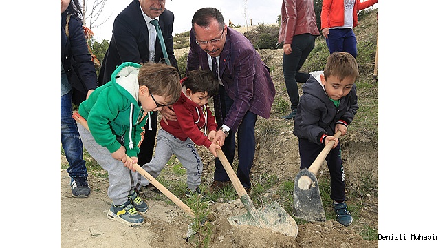 Rektör Bağ, Prematüre Bebeklerle Birlikte Fidan Dikti