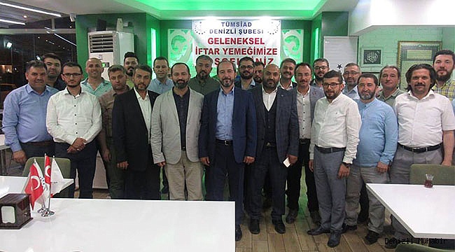 TÜMSİAD üyeleri iftarda buluştu