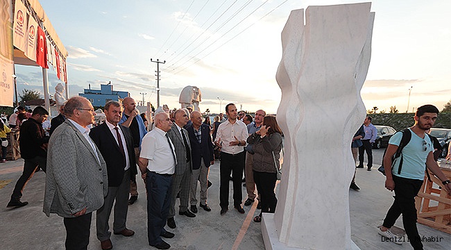 8. Taş Heykel Kolonisi sona erdi
