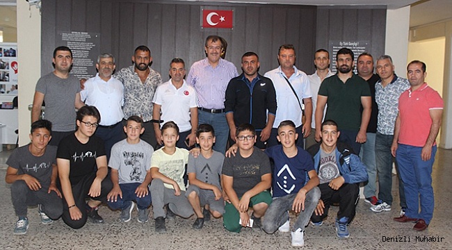 ÇİVRİLLİ GÜREŞÇİLER BAŞKAN GÜVEN’LE BULUŞTU