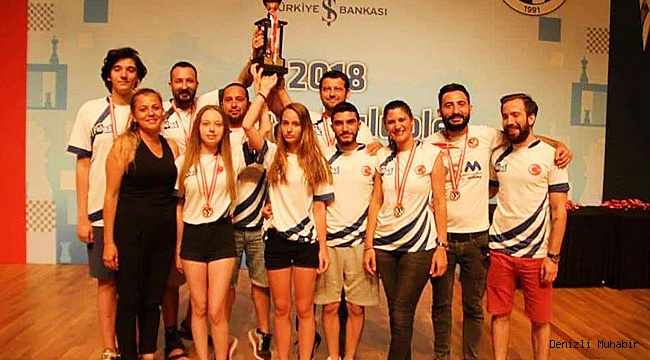 DENİZLİLİ SATRANÇÇILAR BRONZLA DÖNDÜ