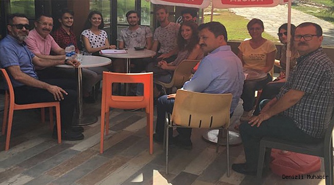 REKTÖR BAĞ ÖĞRENCİLERİNİ DİNLEDİ