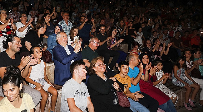 Yaz Konserleri'ne Barış Manço şarkıları damga vurdu