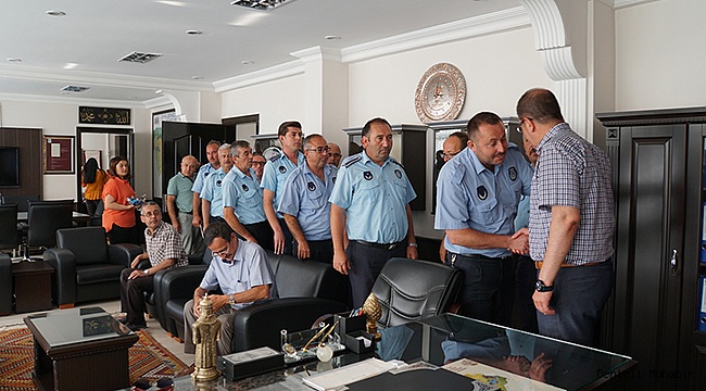 BAŞKAN GÜVEN PERSONELİYLE BAYRAMLAŞTI