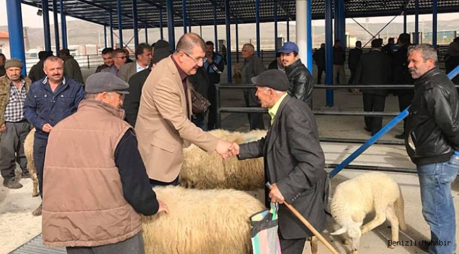 ÇİVRİL HAYVAN PAZAR YERİ KURBANA HAZIR