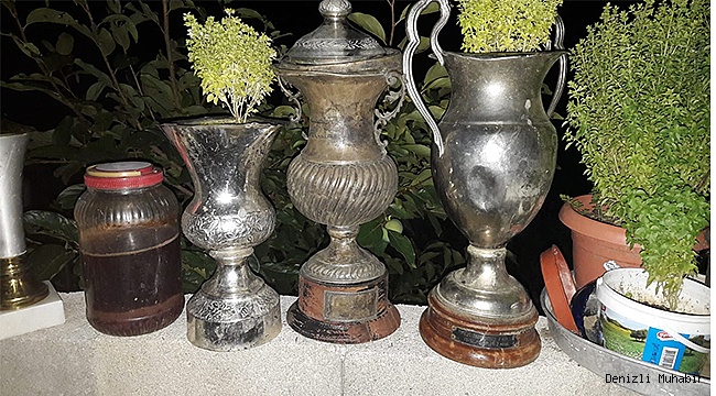 İCRA GEREKÇESİYLE KULÜPTEN ÇIKARILMIŞ
