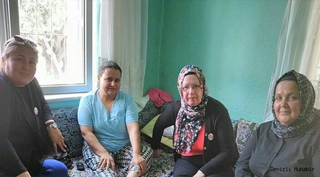 SOKAK SOKAK, EV EV DOLAŞIYORLAR