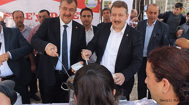 ÇİVRİL BELEDİYESİ AŞURE HAYRI YAPTI