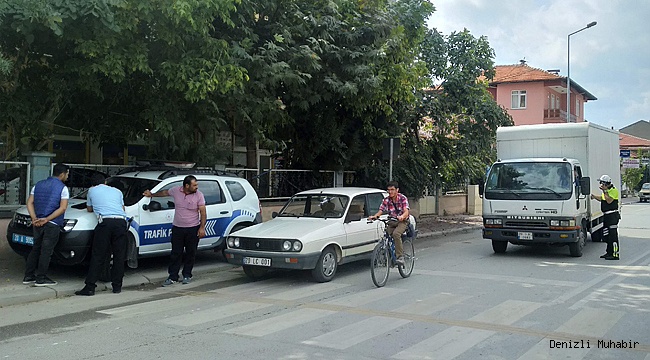 Kemer takmayan uyarıldı, telefonla konuşana ceza kesildi