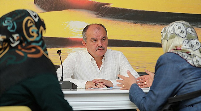  GÜRLESİN, EKİM AYI HALK GÜNÜNDE VATANDAŞLARI DİNLEDİ