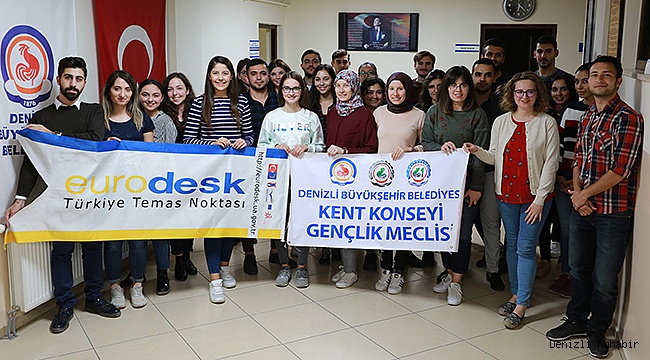 Gençlik Meclisi’nden AB fırsatları eğitimi