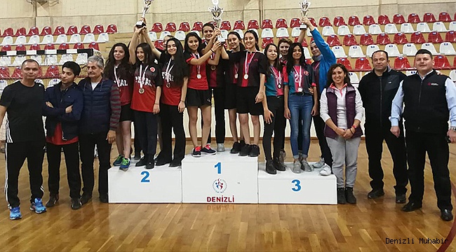 MASA TENİSİNDE ŞAMPİYONLAR BELLİ OLDU
