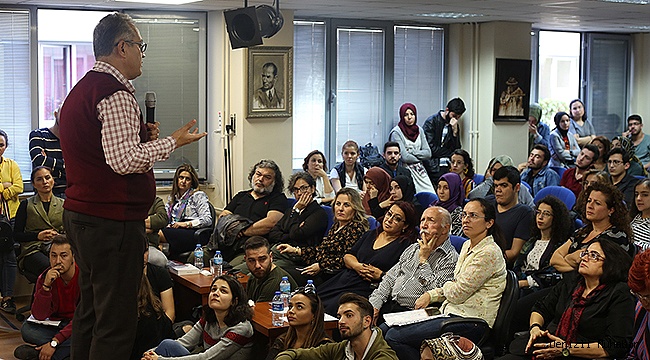 PROF. DR. ADIGÜZEL ‘EĞİTİMDE YARATICI DRAMA’YI ANLATTI