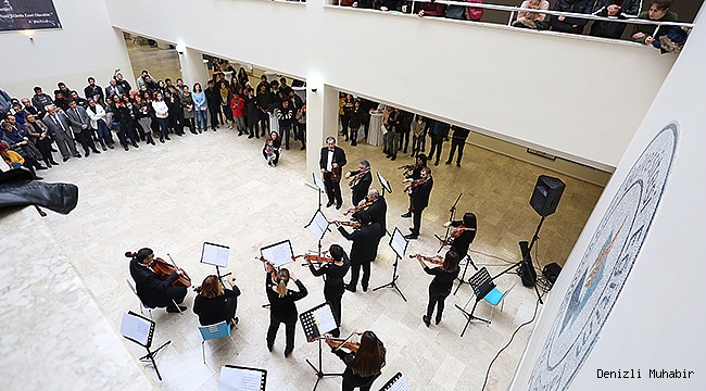 DERS ARASI KONSERLE YENİ YILA MERHABA