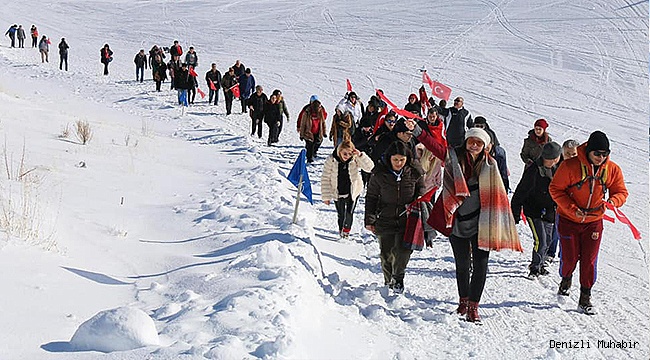 ACIPAYAM, SARIKAMIŞ ŞEHİTLERİNİ BOZDAĞ'DA ANDI