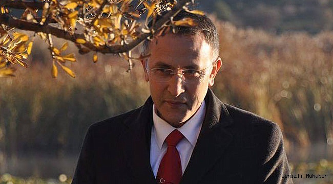 Gülbay, Demokrat oldu