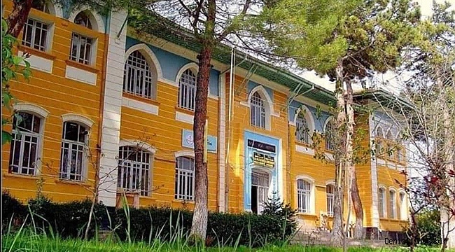 AHŞAP KISIMLARIN TAMAMI YANDI