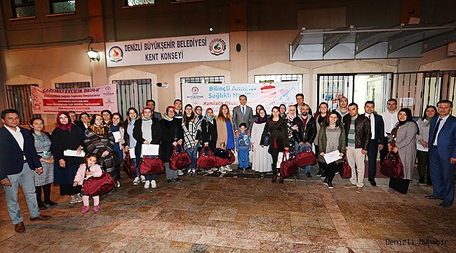 Anne adayları sertifikalarını aldı