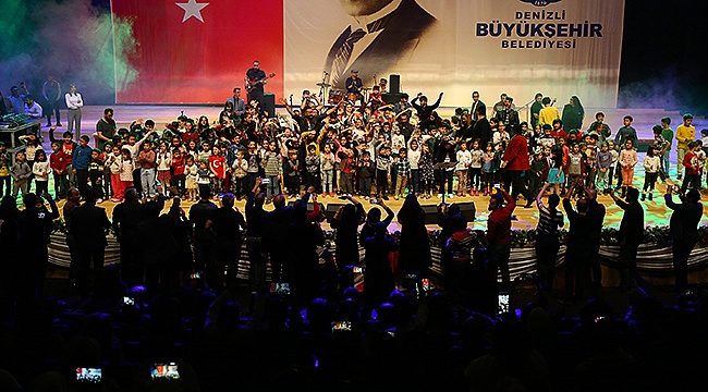 BARIŞ MANÇO İÇİN ÖZEL ANMA KONSERİ