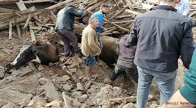 CAMİLERDEN EVLERE GİRMEYİN UYARISI YAPILIYOR