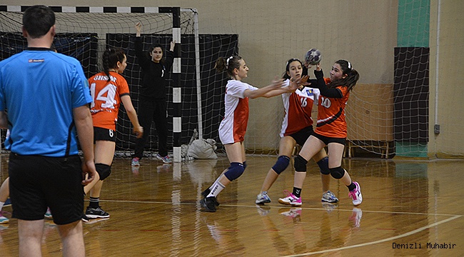 HENTBOLDA YARI FİNAL HEYECANI BAŞLADI