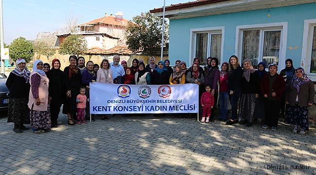 KADIN MECLİSİ'NİN EĞİTİM PROGRAMLARI SÜRÜYOR