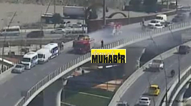 ÜÇGEN KÖPRÜLÜ KAVŞAKTA ARAÇ YANDI