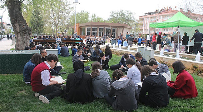 ÇİVRİL OKUYOR